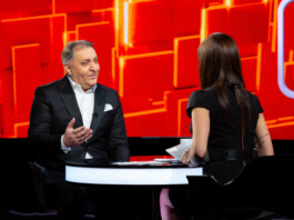 Vali Vijelie la 40 de intrebari cu Denise Rifai