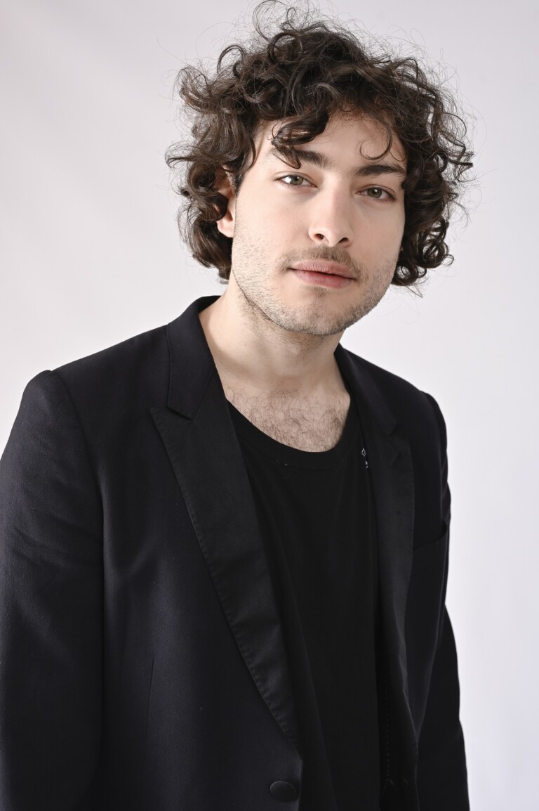 toto dumitrescu