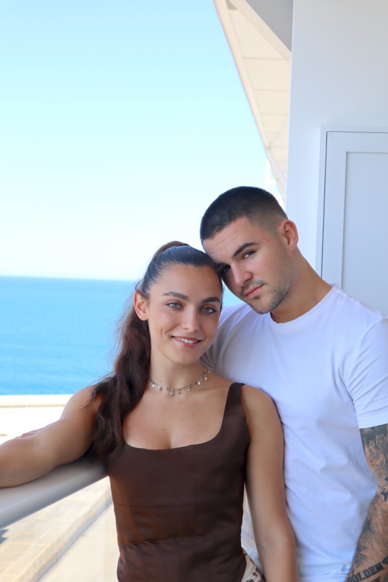 alexia-eram-mario-freshcroaziera-wonder-of-the-seas