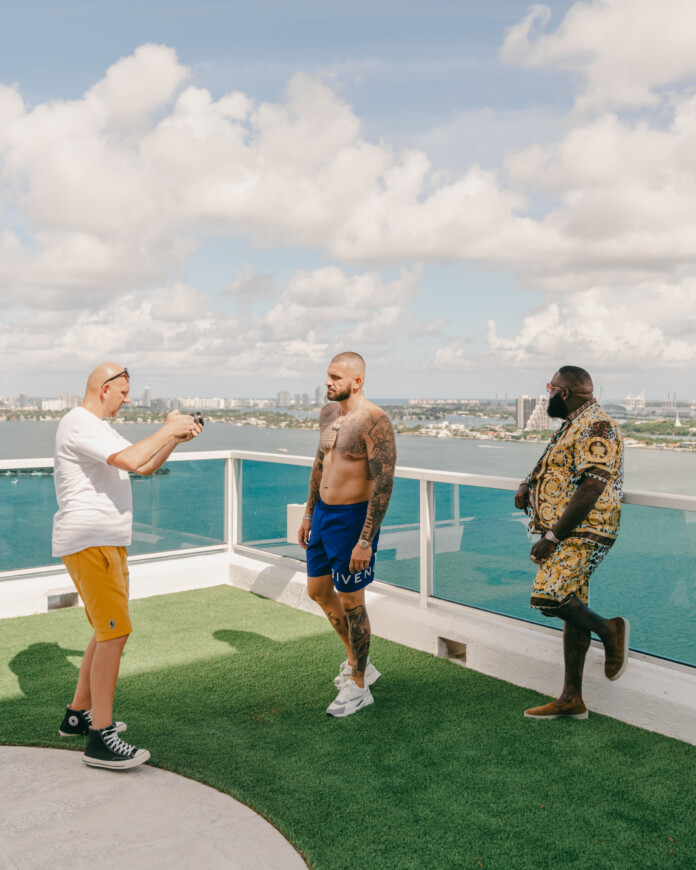 Richard Stan și Drei, videoclip în Miami cu legendarul Rick Ross Richard Stan și Drei, videoclip în Miami cu legendarul Rick Ross